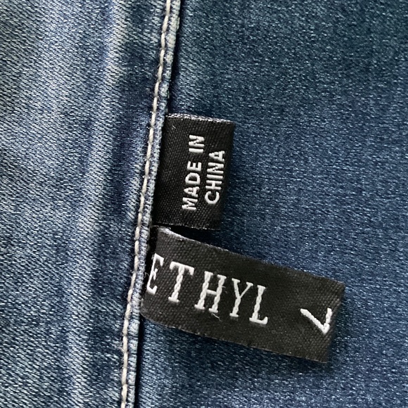 LADIES DENIM & BLING JEAN JACKET. SIZE L. BEAUTIFUL CONDITION!! - Picture 10 of 12